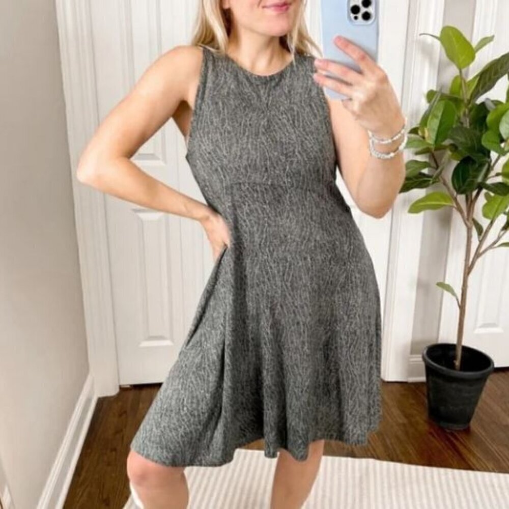 Athleta Santorini Thera Printed Mojave Laurel Olive Sleeveless Dress Large